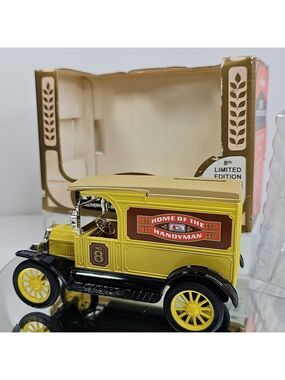 1989 Ertl Home Hardware 1917 Ford Model T Delivery Van Bank 1:25 Scale W/ Box US